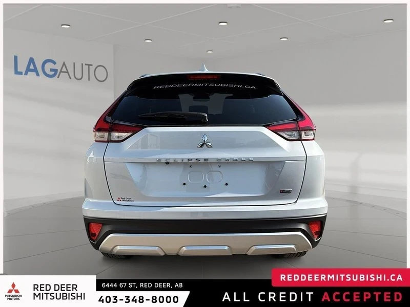 2025 Mitsubishi Eclipse Cross - Image 3 of 17