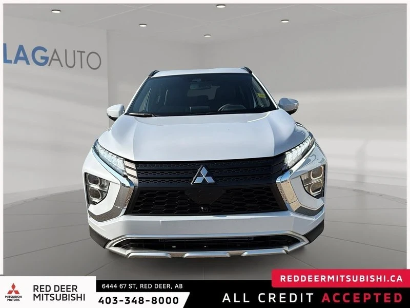 2025 Mitsubishi Eclipse Cross - Image 2 of 17