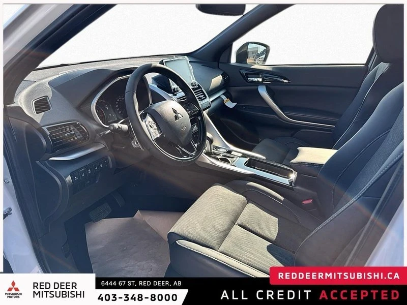 2025 Mitsubishi Eclipse Cross - Image 8 of 17