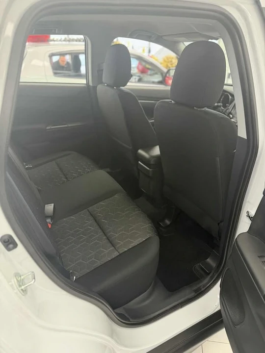 2025 Mitsubishi RVR - Image 10 of 10