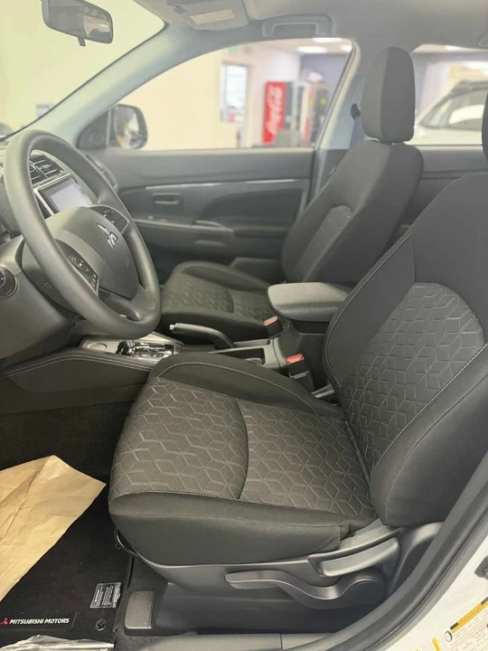 2025 Mitsubishi RVR - Image 7 of 10