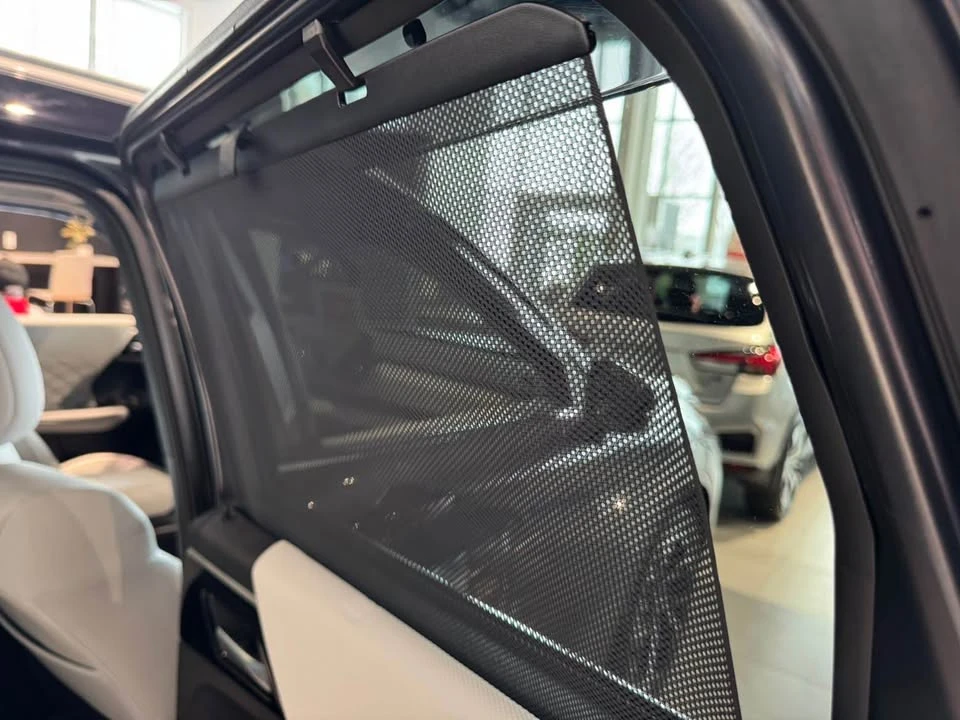 2025 Mitsubishi Outlander - Image 5 of 11