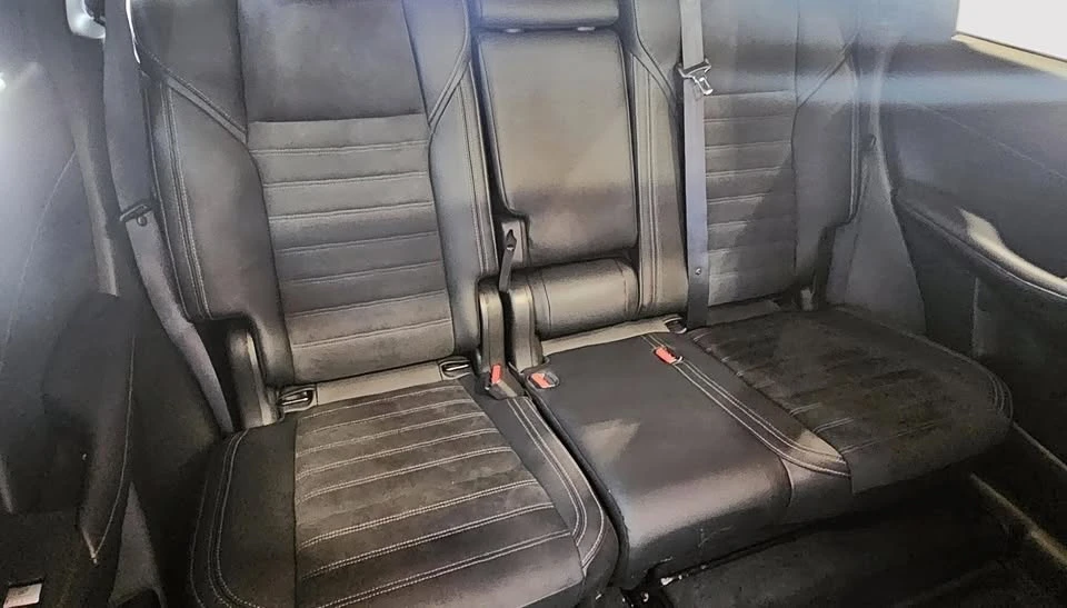 2025 Mitsubishi Outlander - Image 16 of 19