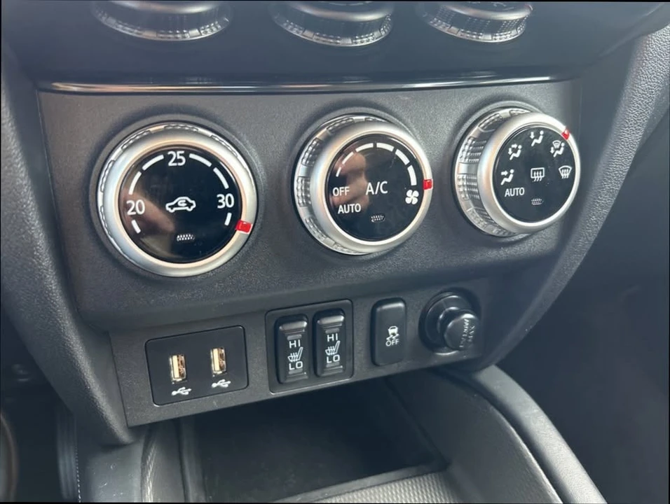 2025 Mitsubishi RVR - Image 8 of 19