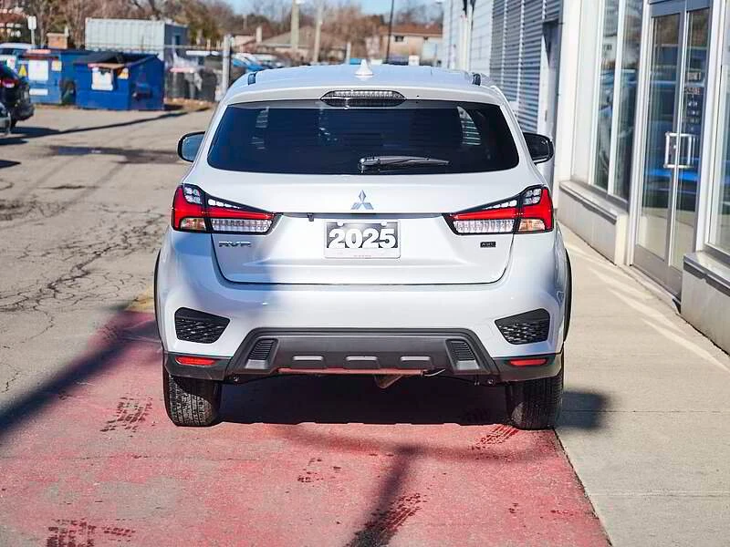 2025 Mitsubishi Eclipse Cross - Image 4 of 16