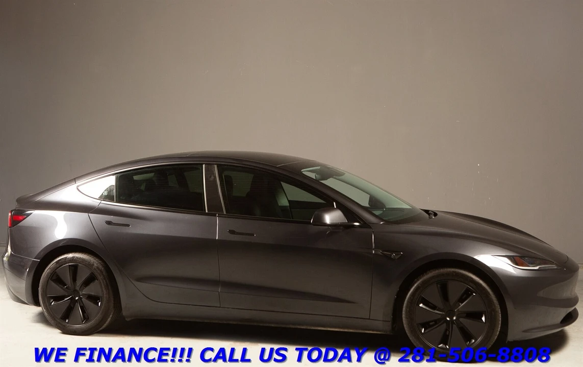 2025 Tesla Model 3 - Image 7 of 21