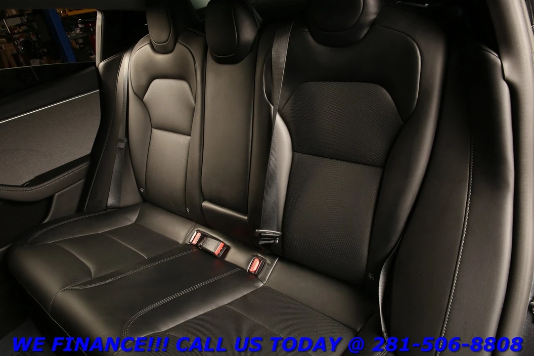 2025 Tesla Model 3 - Image 21 of 21