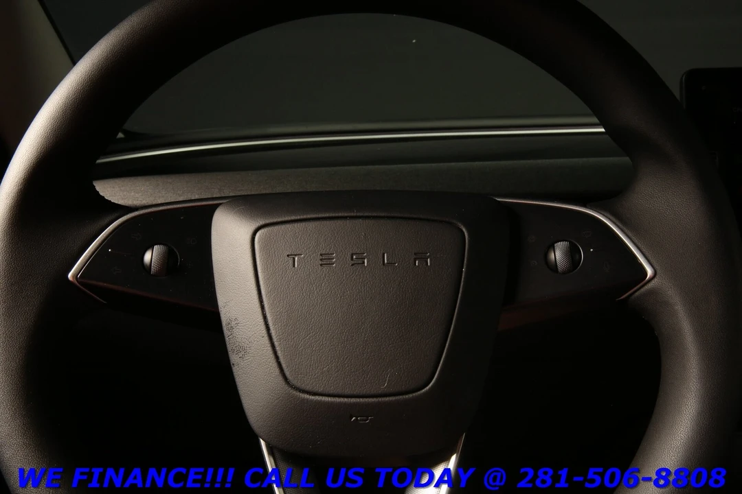 2025 Tesla Model 3 - Image 13 of 21