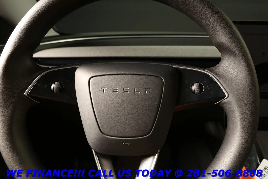 2025 Tesla Model 3 - Image 13 of 21