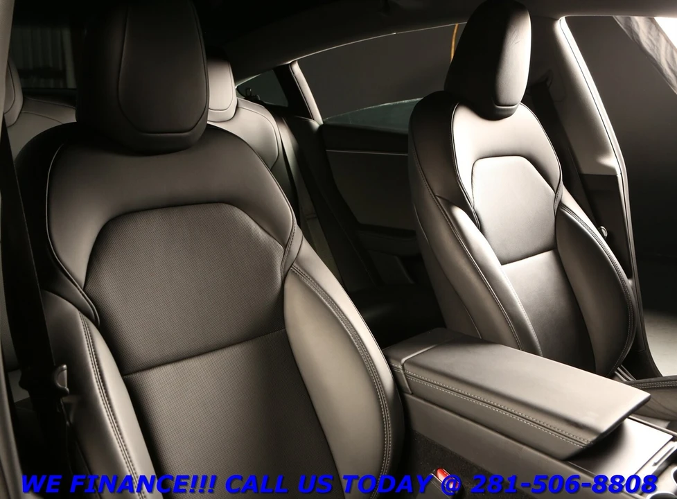 2025 Tesla Model 3 - Image 19 of 21