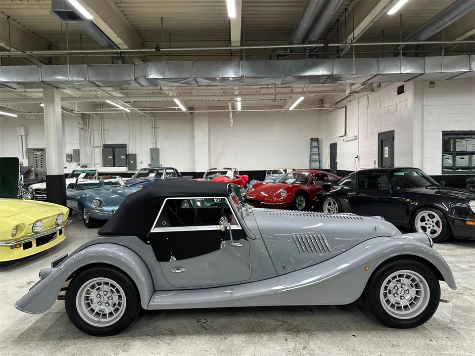 2025 Morgan Plus Four - Image 17 of 31
