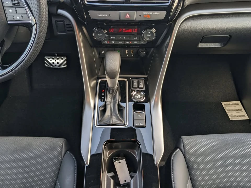 2025 Mitsubishi Eclipse Cross - Image 11 of 11