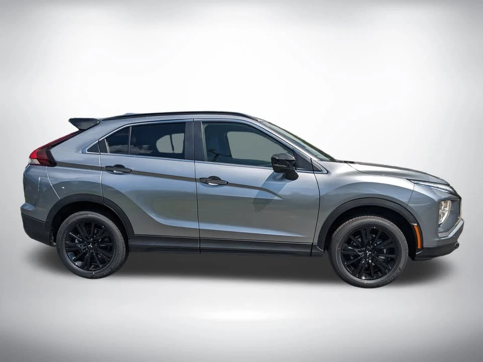2025 Mitsubishi Eclipse Cross - Image 2 of 11