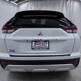 2025 Mitsubishi Eclipse Cross - Image 5 of 12