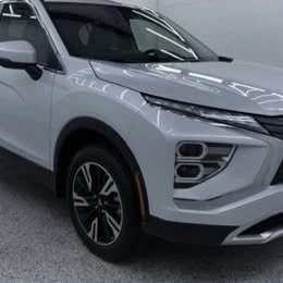 2025 Mitsubishi Eclipse Cross - Image 3 of 12