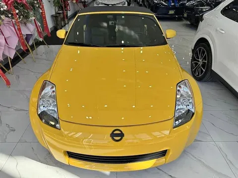 2005 Nissan 350Z Touring Roadster