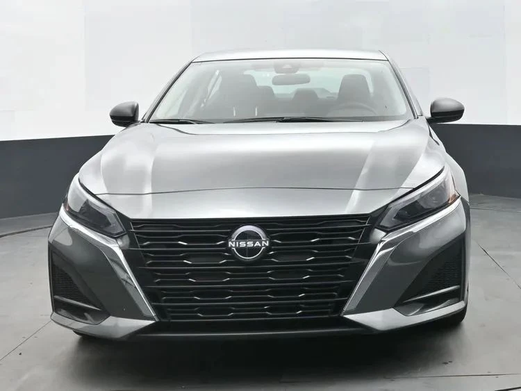 2025 Nissan Altima 6th Gen - Image 3 of 12