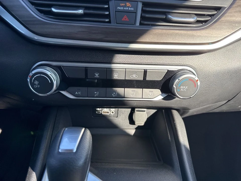 2025 Nissan Altima 6th Gen - Image 18 of 21