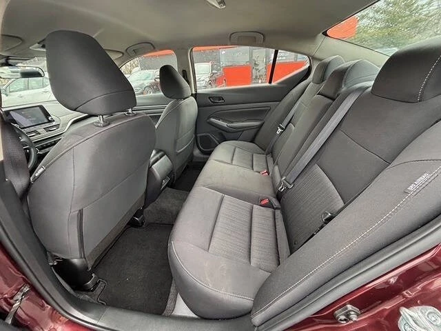 2025 Nissan Altima 6th Gen - Image 10 of 12