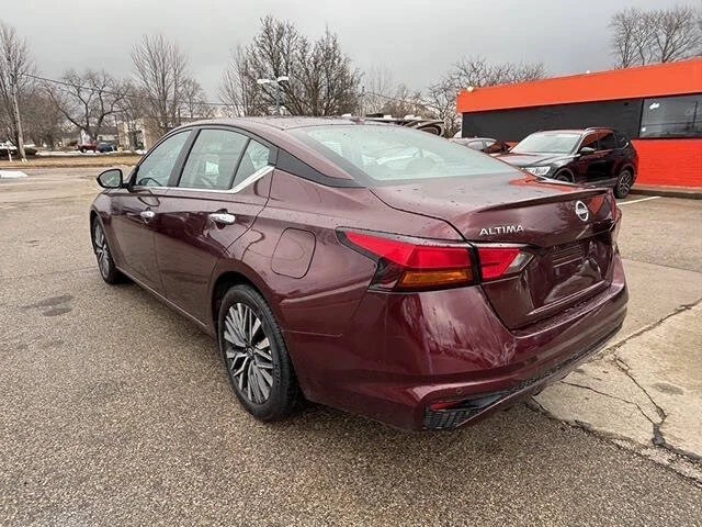 2025 Nissan Altima 6th Gen - Image 6 of 12