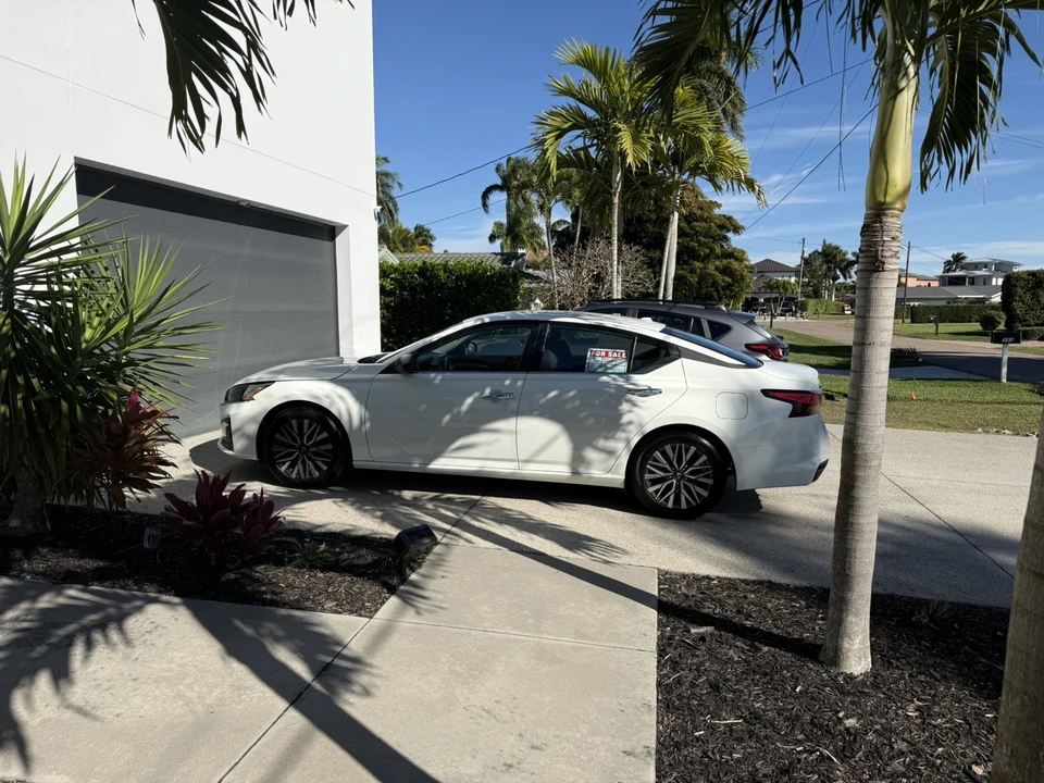 2025 Nissan Altima 6th Gen - Image 4 of 12
