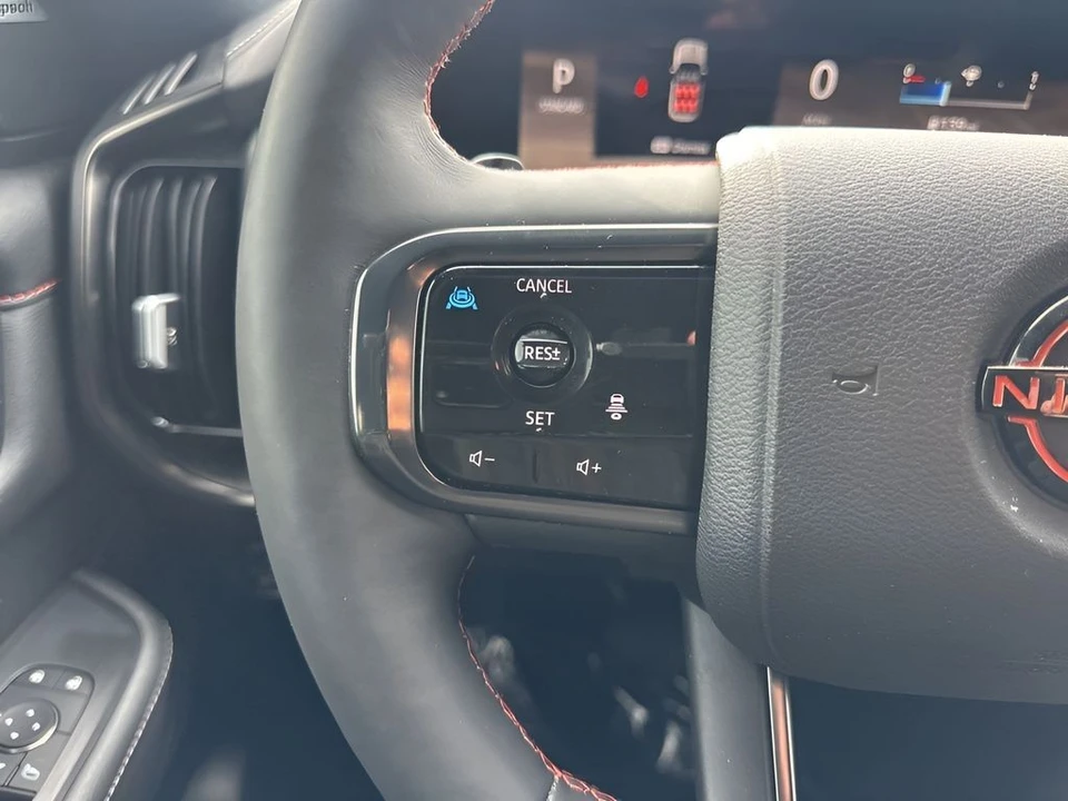 2025 Nissan Armada - Image 16 of 21