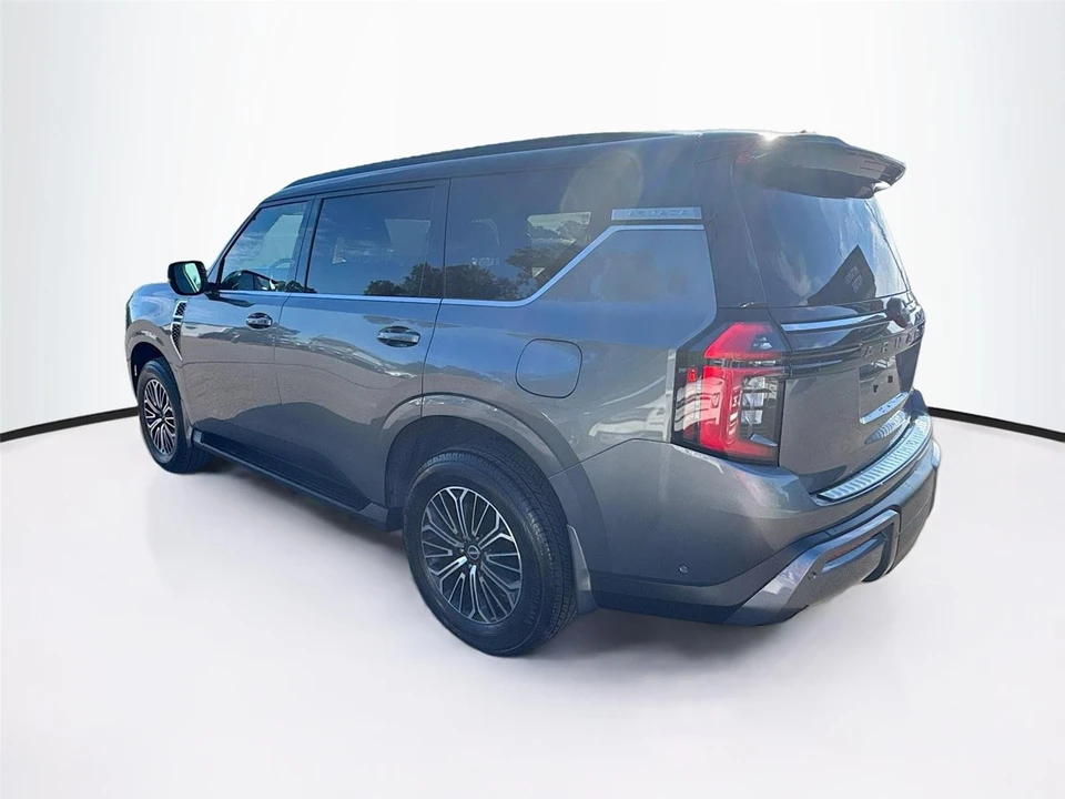 2025 Nissan Armada - Image 5 of 21