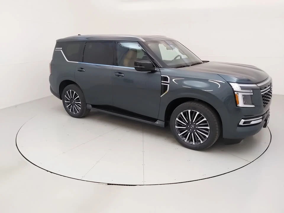 2025 Nissan Armada - Image 5 of 20