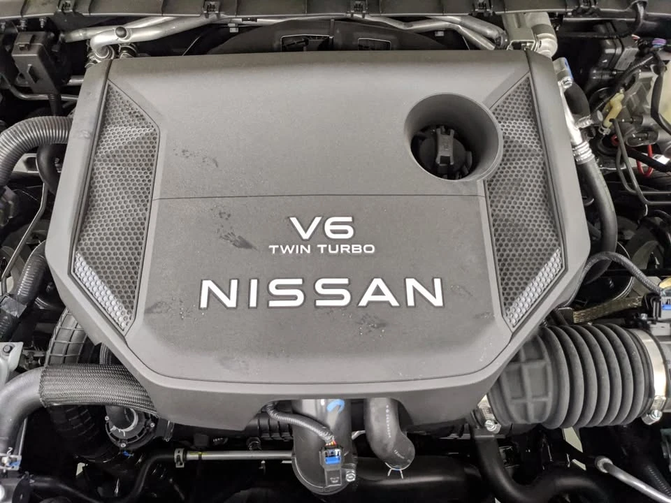 2025 Nissan Armada - Image 12 of 20