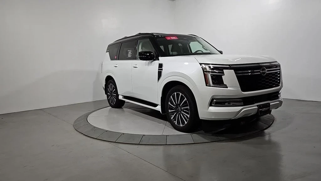 2025 Nissan Armada - Image 9 of 12