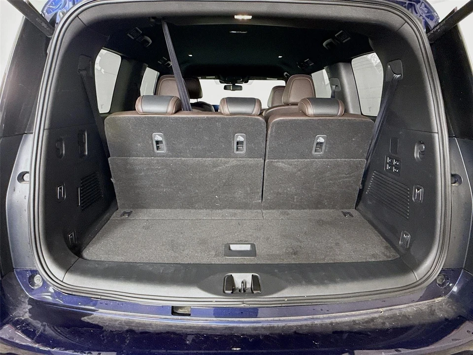 2025 Nissan Armada - Image 17 of 21
