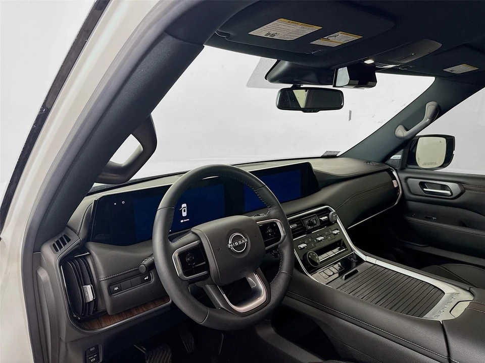 2025 Nissan Armada - Image 6 of 15