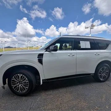 2025 Nissan Armada SL Sport Utility 4D