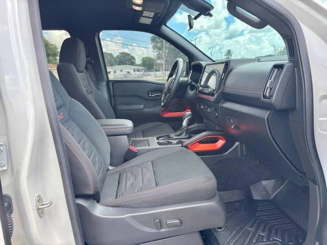 2025 Nissan Frontier 3rd Gen - Image 10 of 31