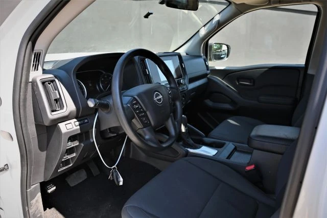 2025 Nissan Frontier 3rd Gen - Image 15 of 21