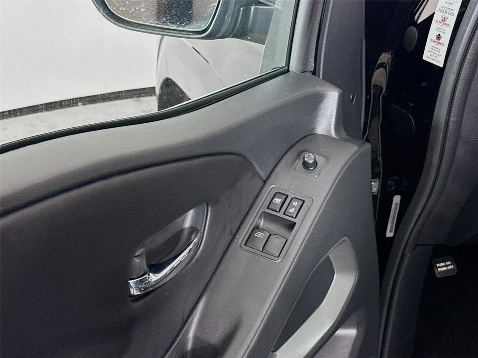 2025 Nissan Frontier 3rd Gen - Image 10 of 13