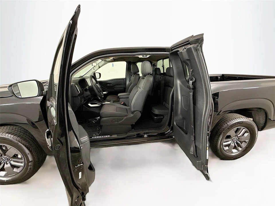 2025 Nissan Frontier 3rd Gen - Image 14 of 21