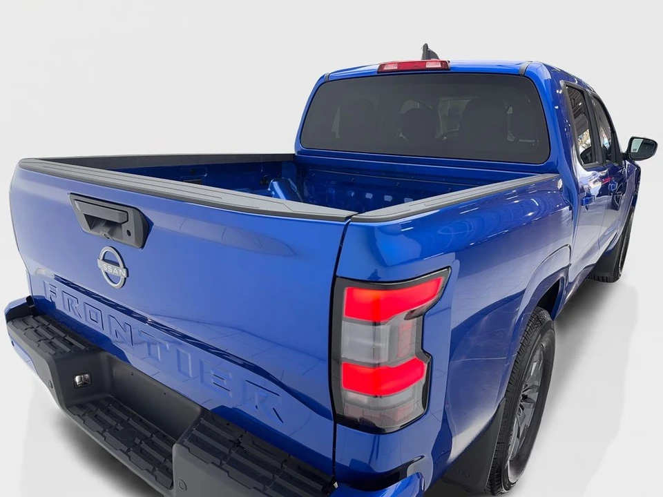 2025 Nissan Frontier 3rd Gen - Image 11 of 21