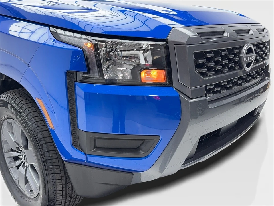 2025 Nissan Frontier 3rd Gen - Image 3 of 12