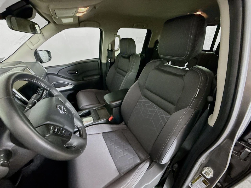 2025 Nissan Frontier 3rd Gen - Image 12 of 14