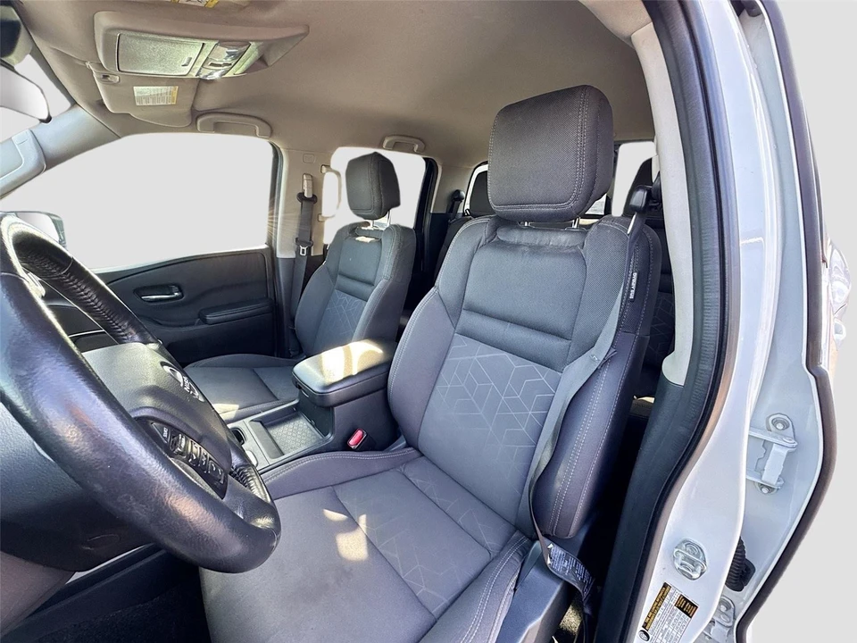 2025 Nissan Frontier 3rd Gen - Image 9 of 14