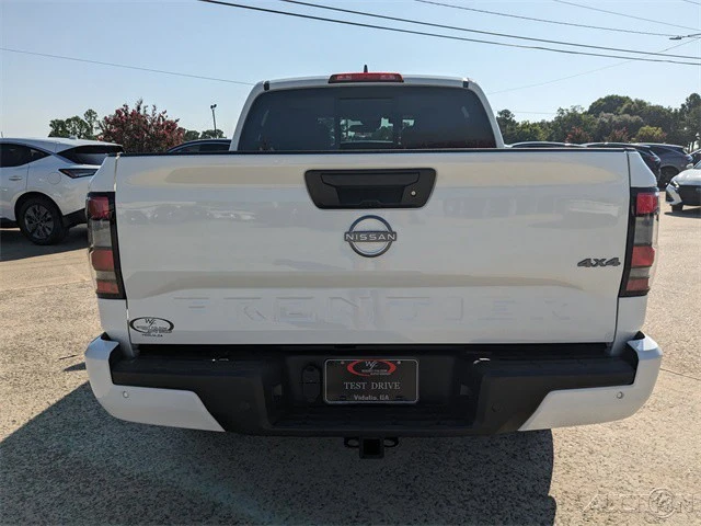 2025 Nissan Frontier 3rd Gen - Image 5 of 12