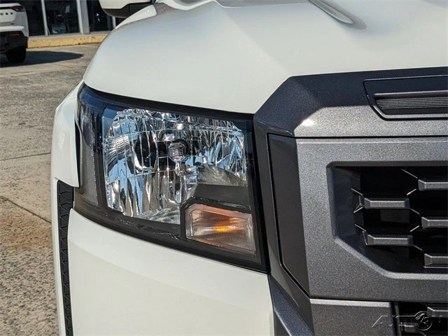 2025 Nissan Frontier 3rd Gen - Image 10 of 12