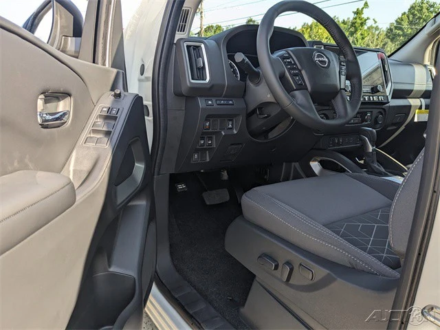 2025 Nissan Frontier 3rd Gen - Image 20 of 21