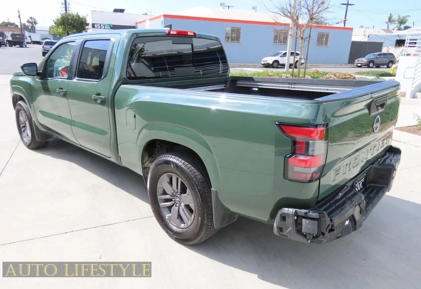 2025 Nissan Frontier 3rd Gen - Image 8 of 21
