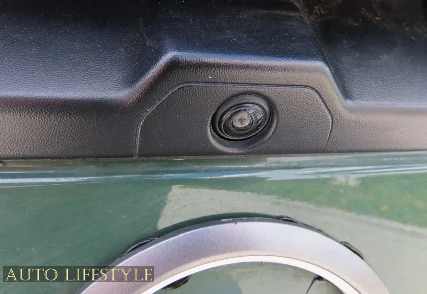 2025 Nissan Frontier 3rd Gen - Image 17 of 21