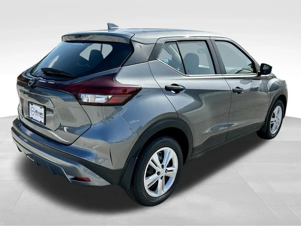 2025 Nissan Kicks - Image 7 of 21