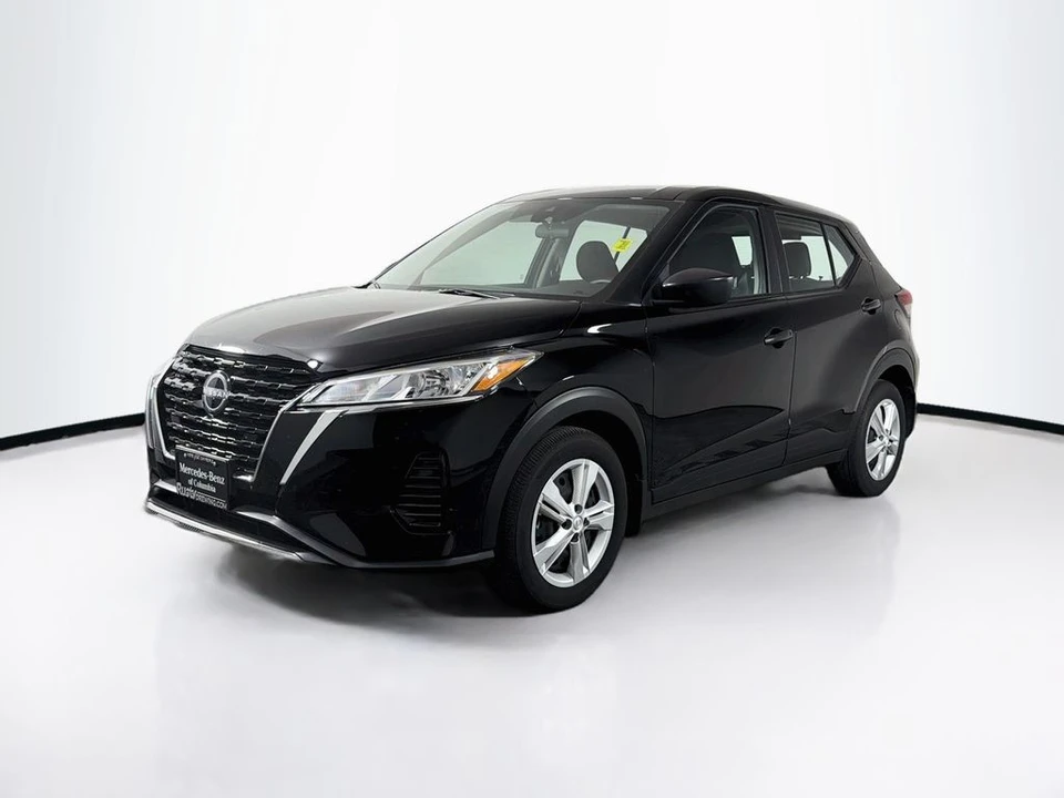 2025 Nissan Kicks - Image 3 of 31