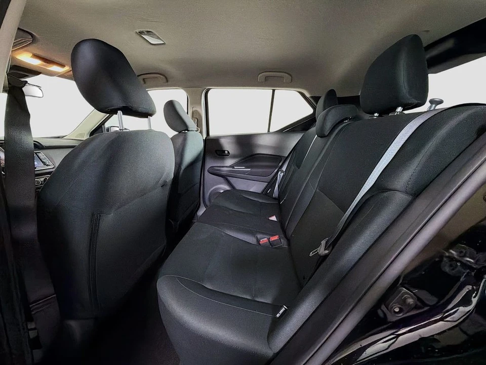 2025 Nissan Kicks - Image 20 of 31