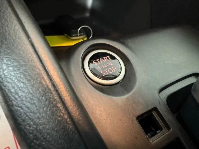 2025 Nissan Kicks - Image 18 of 21